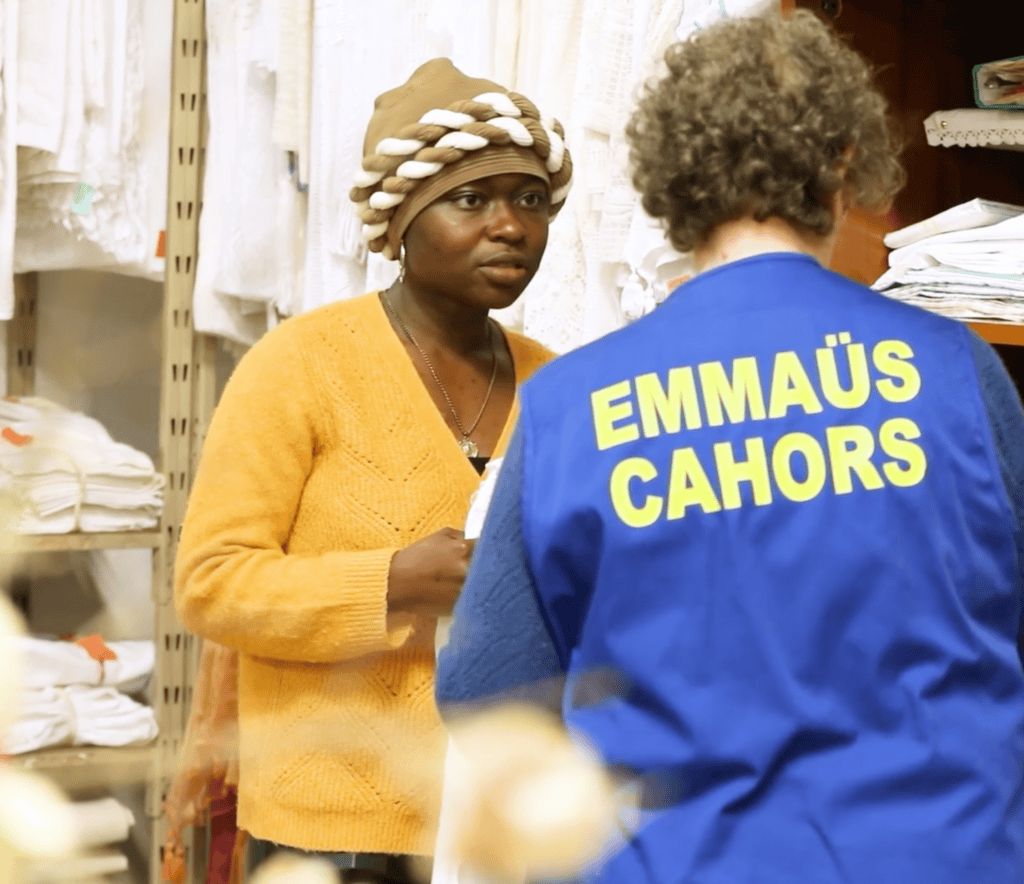 Aide humanitaire et solidarité à Emmaüs Cahors, lutte contre l'exclusion.