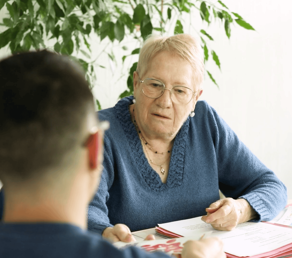 Aide humanitaire et accompagnement social à Cahors.